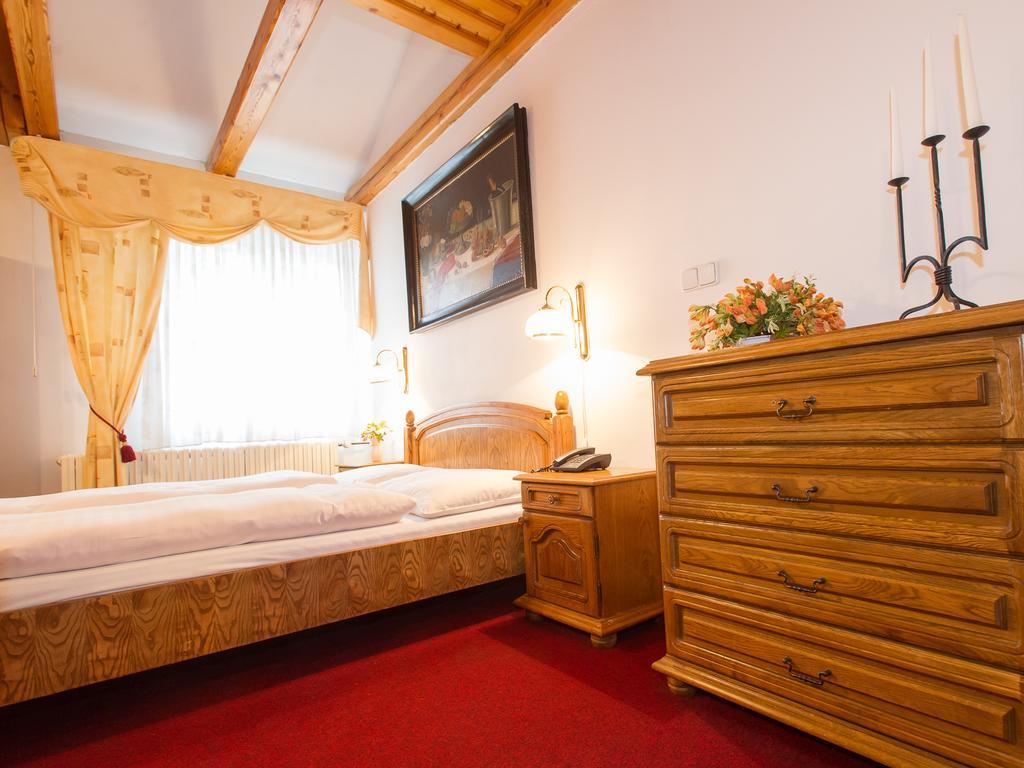 Hotel Sumava Vyšší Brod Стая снимка