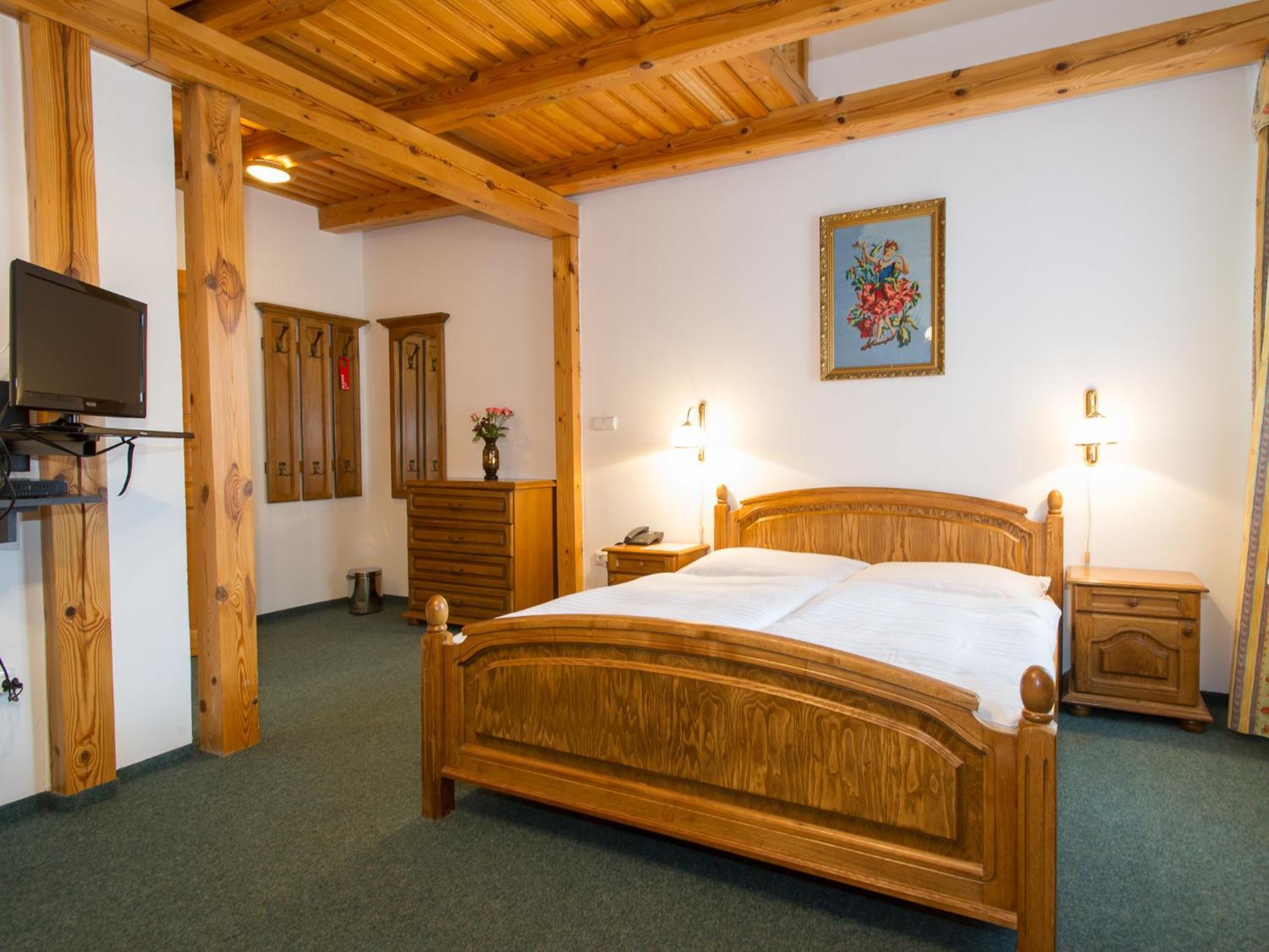 Hotel Sumava Vyšší Brod Стая снимка